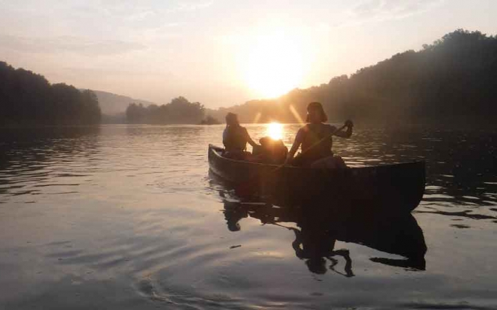girls only outdoor adventure camp